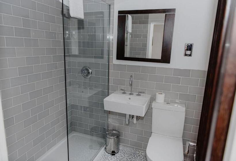 اتاق لوکس, Woodlands