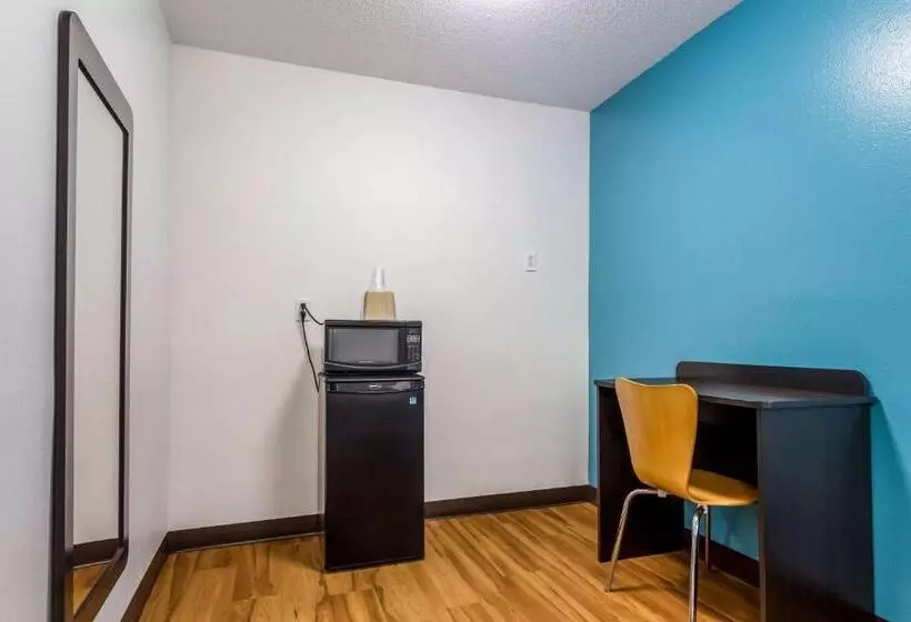 身障者適用スタンダードルーム, Motel 6 Gulf Shores, Al