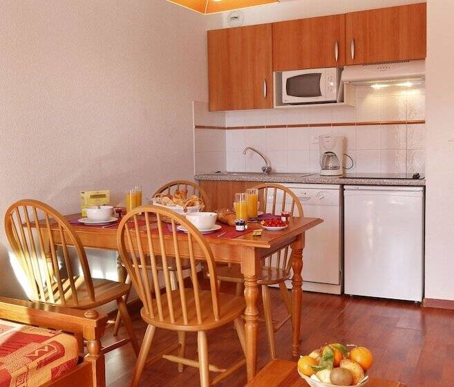 Апартаменты 1 Спальня, Residence Nemea Les Balcons D Ax