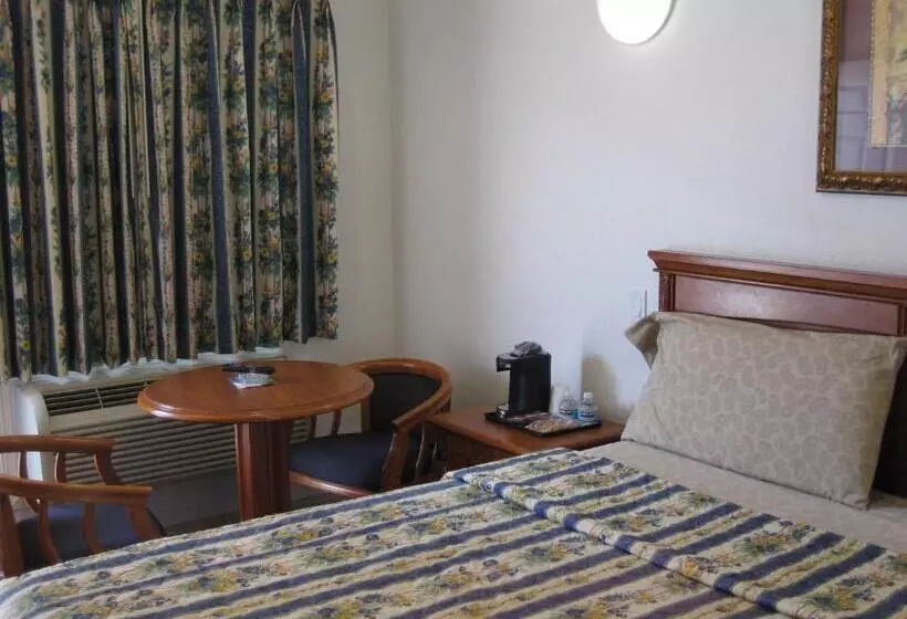 キングサイズベッドのスタンダードルーム, Walls Motel Long Beach