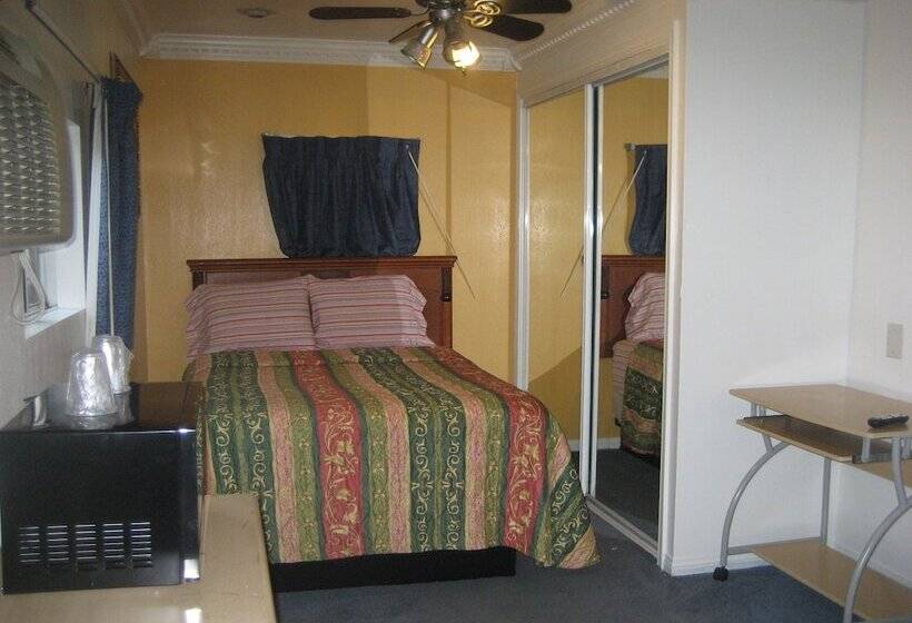غرفة قياسية, Walls Motel Long Beach