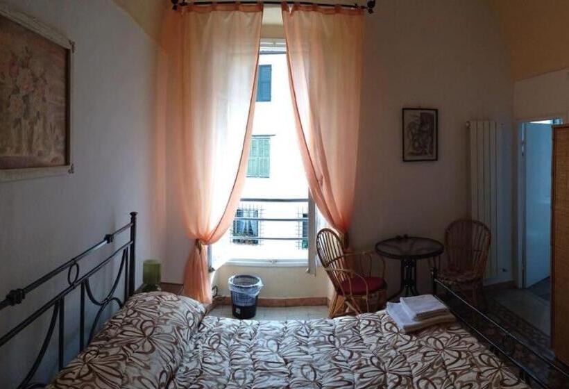 Номер Стандарт Трехместный, La Torre