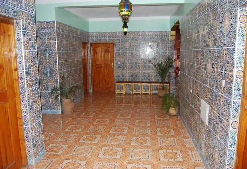 スタンダードトリプルルーム, Maison D Hôtes Le Ciel Bleu