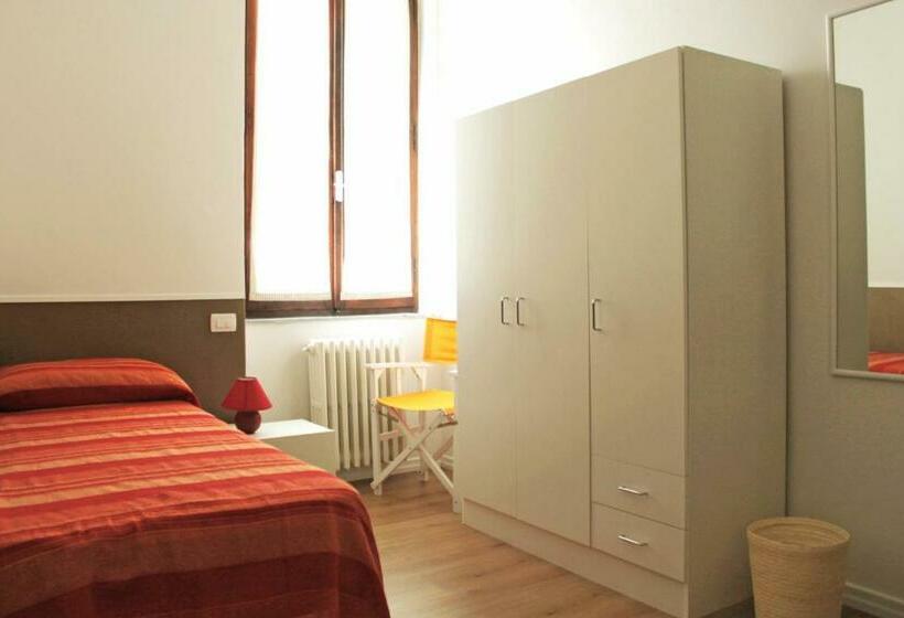 חדר סטנדרט חדר אמבטיה משותף, Pino Marittimo