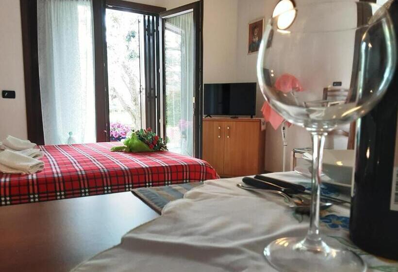 Номер Стандарт с Террасой, Agriturismo La Casetta