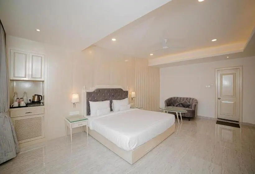 Juniorsviitti, Pearl Courtyard
