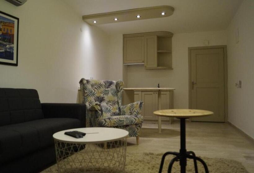 스위트 도시 전망, Marina Sahil