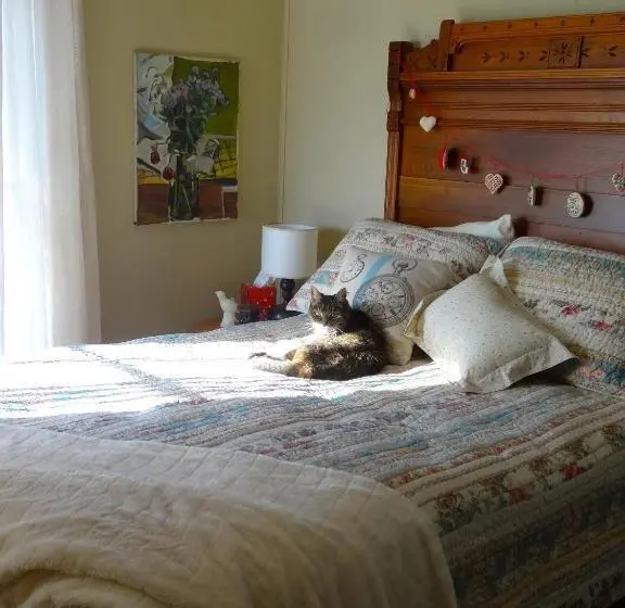 エコノミールーム, The Captain S House Heritage Bed & Breakfast