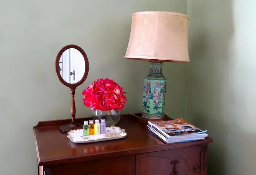 デラックスルーム, The Captain S House Heritage Bed & Breakfast