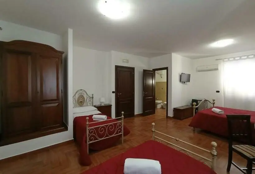 景色の見えるスタンダード４人部屋, Città Dei Templi Guesthouse