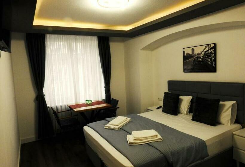 غرفة قياسية, Hecht