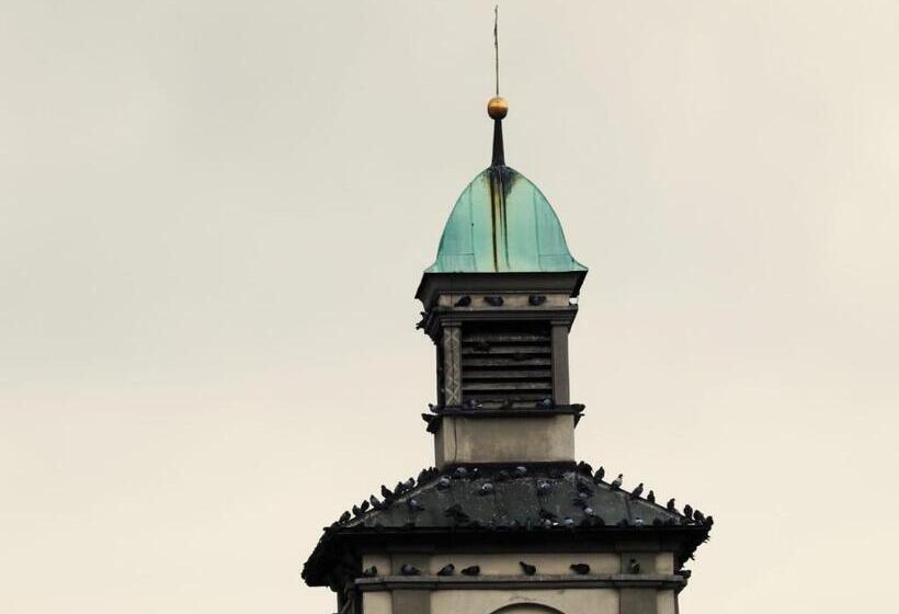 غرفة قياسية فردية, Hecht