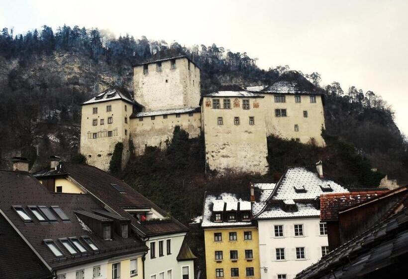 غرفة كلاسيكية رباعية, Hecht