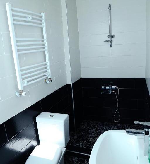 اتاق استاندارد با تراس, White House Mtskheta