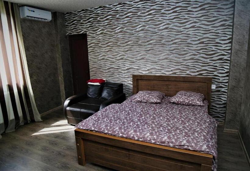 اتاق استاندارد, White House Mtskheta