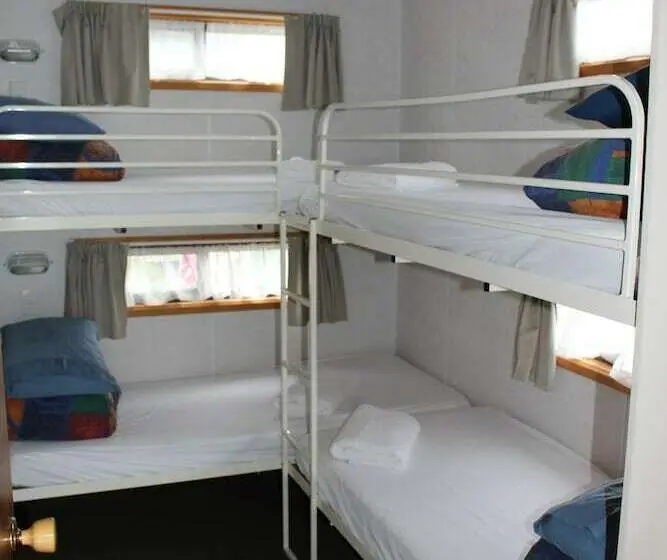 ویلا دلوکس 2 خوابه, Golden Terrace Holiday Park