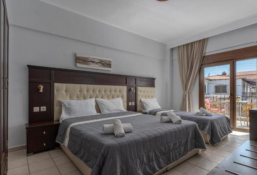 חדר סטנדרט לשלושה, Adonis