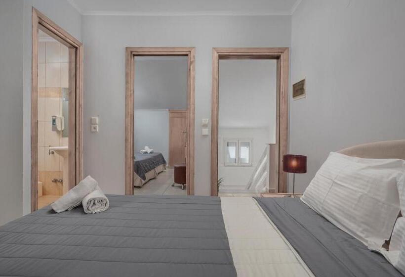 דירת חדר, Adonis