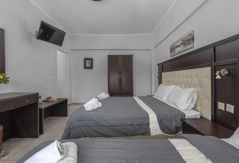 חדר סטנדרט לשלושה, Adonis