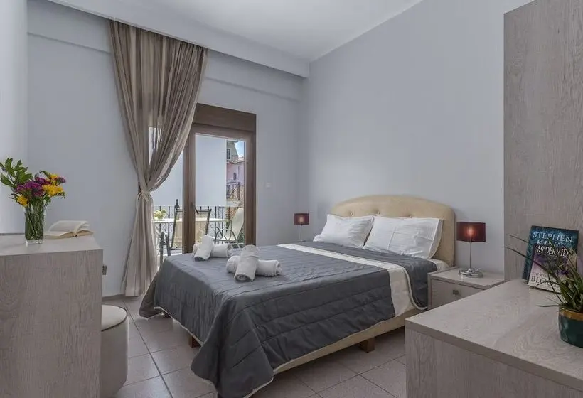 Appartamento Familiare, Adonis