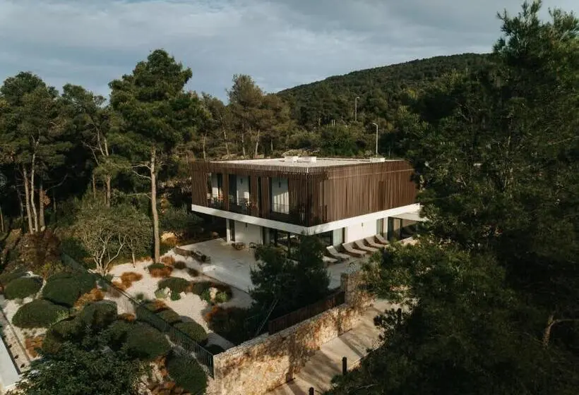 オーシャンビューの１ベッドルームビラ, Maslina Resort