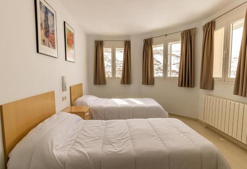 스탠다드 룸, Albergue Inturjoven Sierra Nevada   Hostel