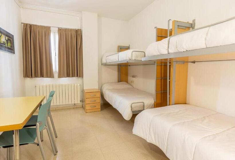 スタンダード４人部屋, Albergue Inturjoven Sierra Nevada   Hostel