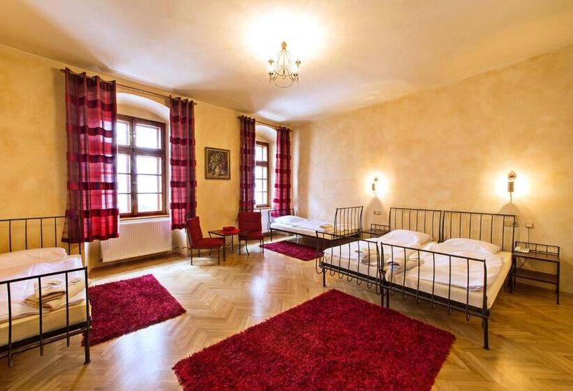 Quarto Quádruplo Estandar, Arcadie Hotel & Apartments