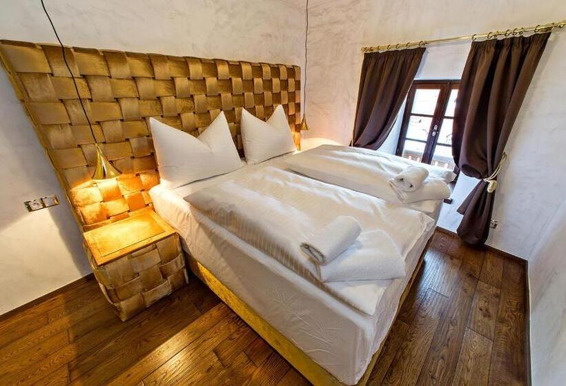 스위트 킹사이즈 침대, Arcadie Hotel & Apartments