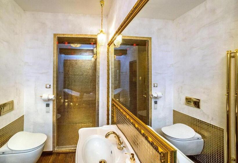 스위트 킹사이즈 침대, Arcadie Hotel & Apartments