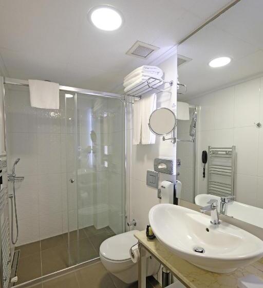 اتاق خانوادگی, Cheya Beşiktaş Istanbul Bosphorus City Center Hotel & Suites