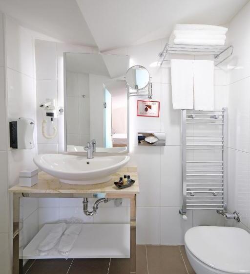 سوییت سوپریور با چشمانداز دریا, Cheya Beşiktaş Istanbul Bosphorus City Center Hotel & Suites