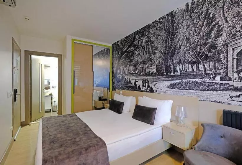 Economy Room