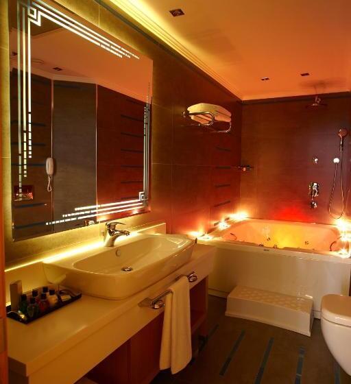 スイート, Dovsotel