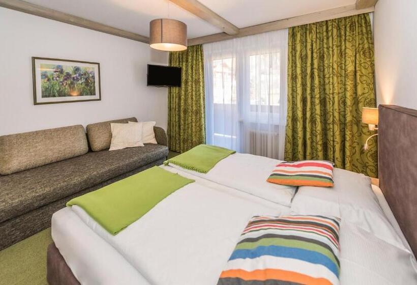 اتاق لوکس با بالکن, Garni Wieshof