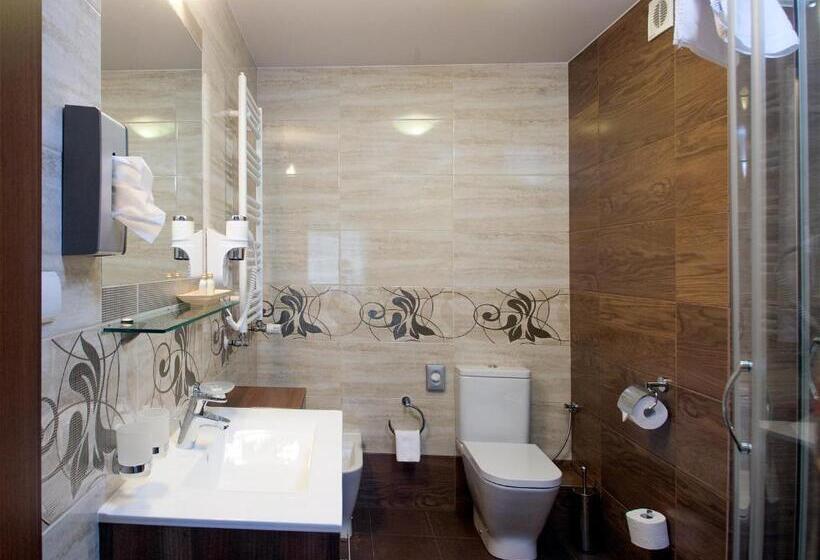 اتاق استاندارد یک نفره, Artus Resort