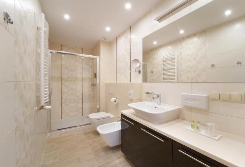 آپارتمان لوکس 1 خوابه, Artus Resort