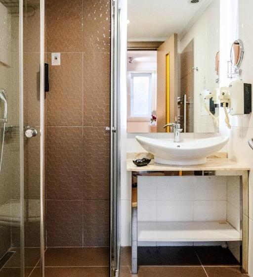 استودیوی استاندارد, Cheya Beşiktaş Istanbul Bosphorus City Center Hotel & Suites