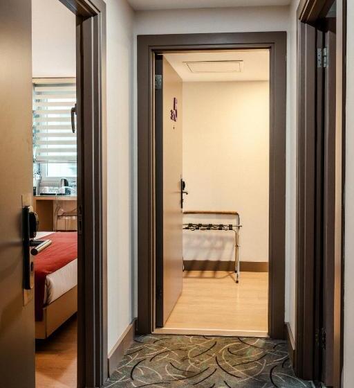 سوییت خانوادگی, Cheya Beşiktaş Istanbul Bosphorus City Center Hotel & Suites