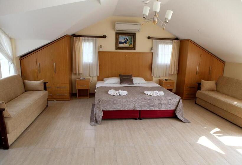 디럭스 룸, Dalos