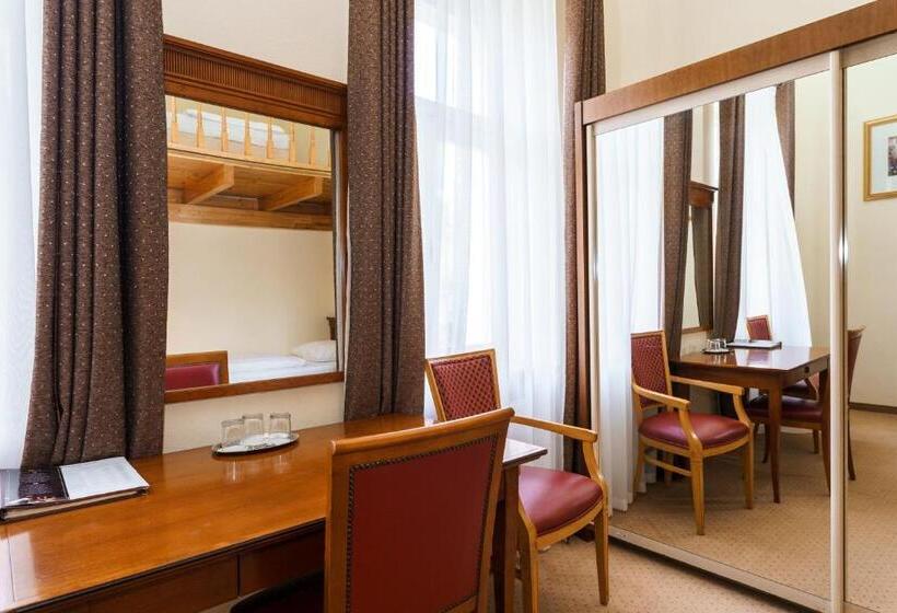 标准三人间, Spa Hotel Anglický Dvůr
