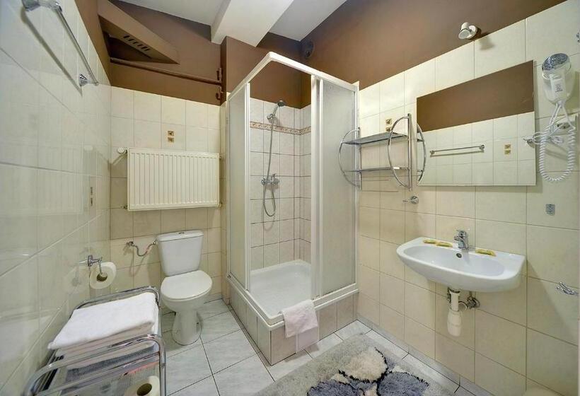 四人标准间, Gościniec Nad Potokiem