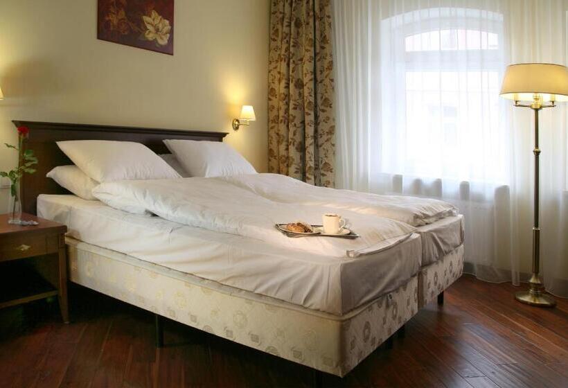 Номер Deluxe, Kobza Haus Old Town