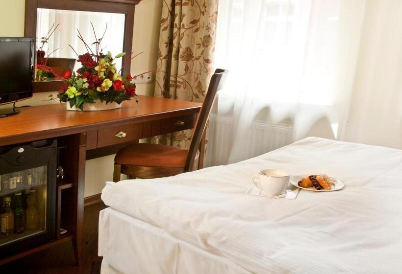 Номер Deluxe, Kobza Haus Old Town