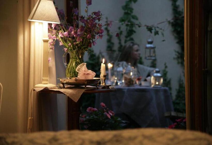 シングルデラックスルーム, Maltański