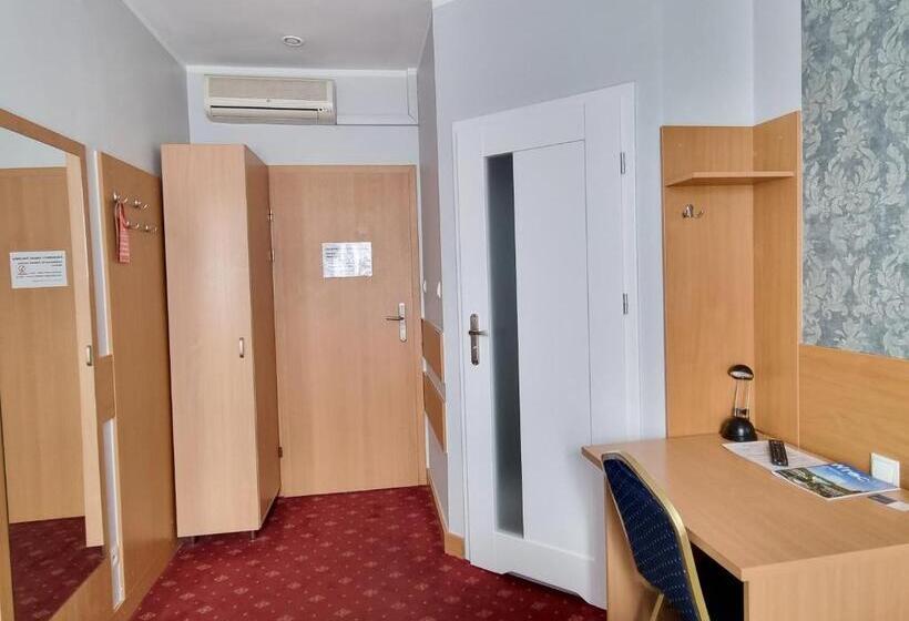 标准单人间, Orbita