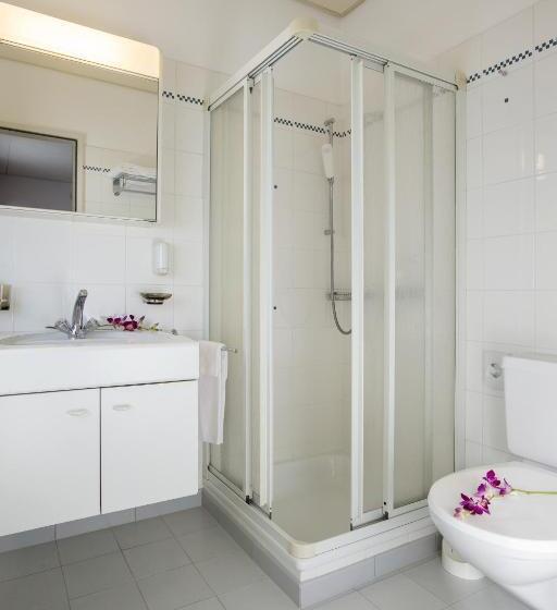 غرفة قياسية مزوَّدة بشُرفة, Piccolo