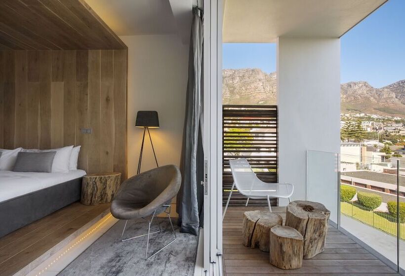 クラシックルーム, Pod Camps Bay