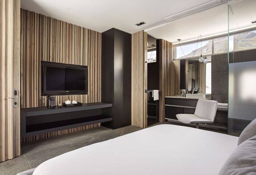 ベーシックルーム, Pod Camps Bay