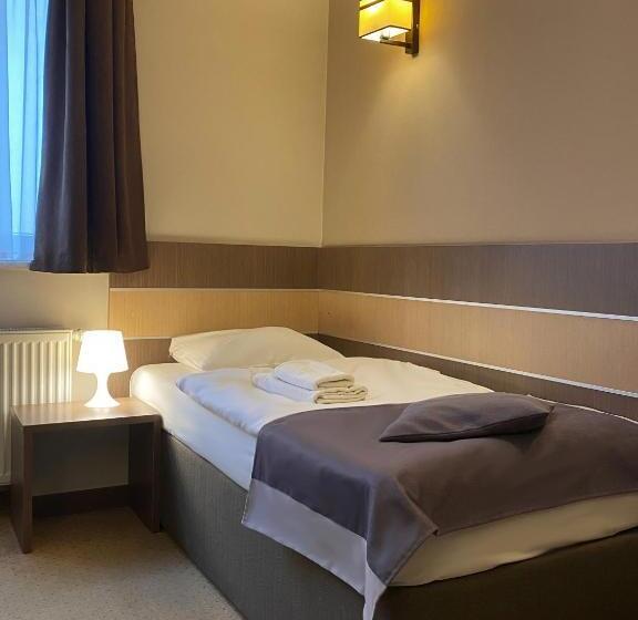 Номер Стандарт Индивидуальный, Sleep Wrocław
